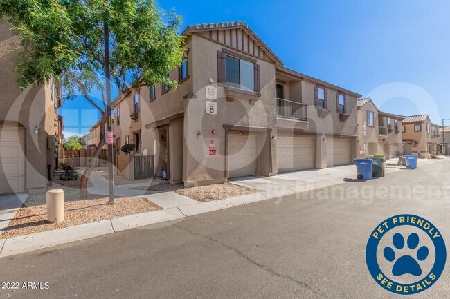 Primary Photo - 8147 W Lynwood St