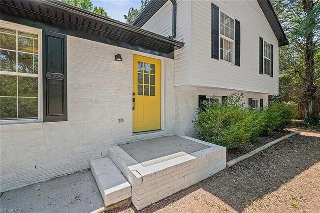 Building Photo - Build Equity Like a Homeowner – Lease to Own