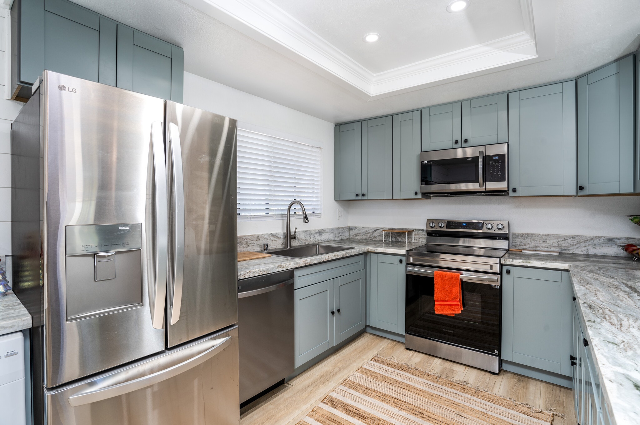Building Photo - 3407 Del Este Way