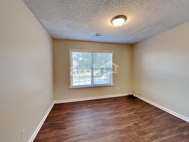 Building Photo - 2237 Tallapoosa Dr