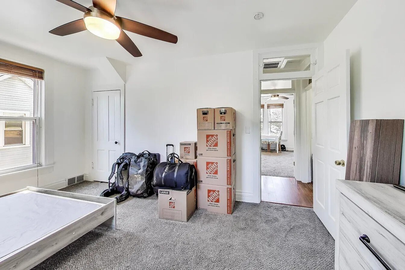 Building Photo - 869 N McKinley Rd