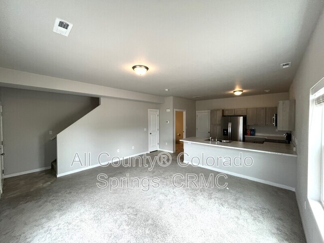 Building Photo - 4097 Warthog Hts