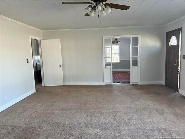 Building Photo - 8927 Main St