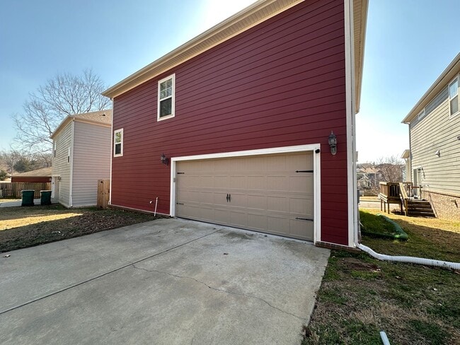 Building Photo - 3807 W Pawnee Rd