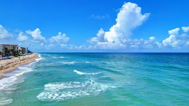 Building Photo - 3546 S Ocean Blvd