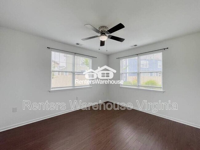 Building Photo - 1713 Dresdon Ln