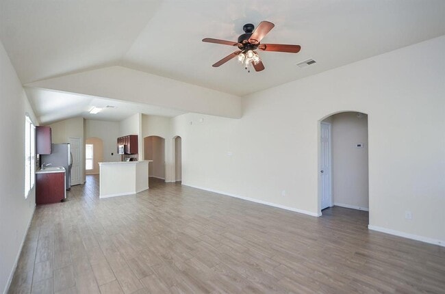 Building Photo - 3066 View Valley Trail