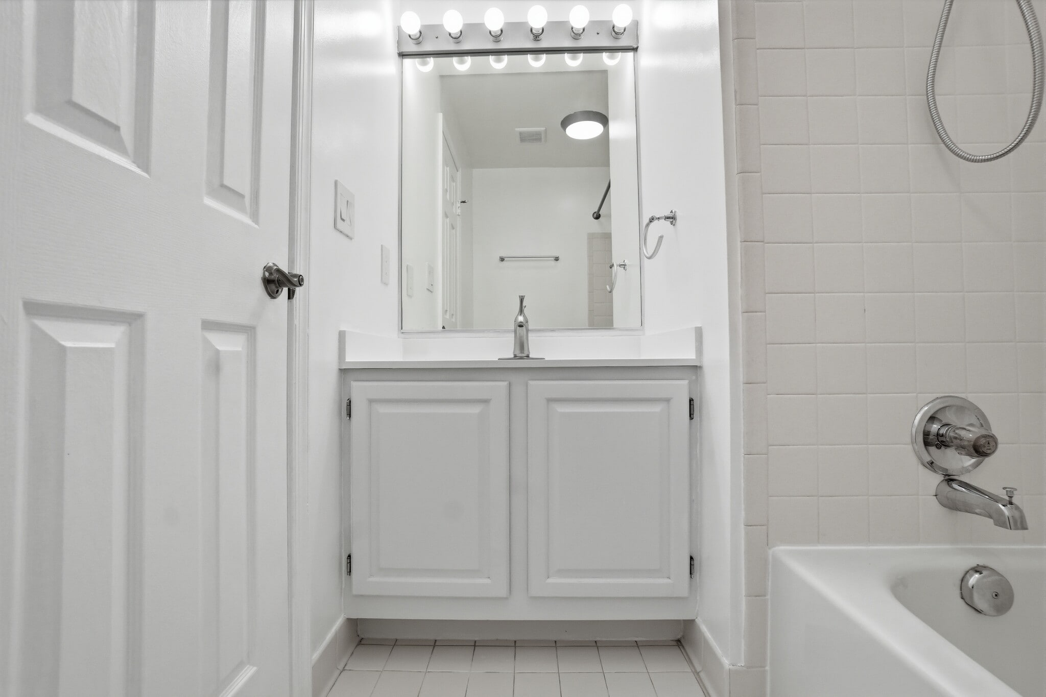 Building Photo - 12327 Sour Cherry Way