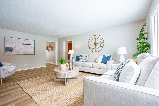 Building Photo - Beautifully Renovated with Lots of Space! 3 Bedroom / 2 Bath Ranch in Blair!