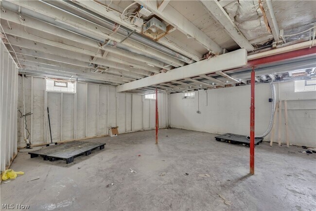 Building Photo - 5498 Broad Blvd