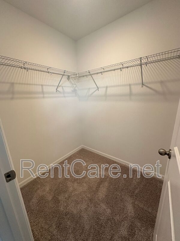 Building Photo - 6541 Cyrils Dr