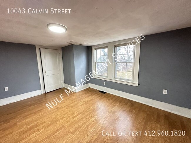 Building Photo - 10043 Calvin St