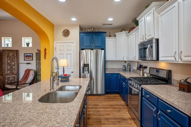Building Photo - 132 Rancho Viejo Blvd