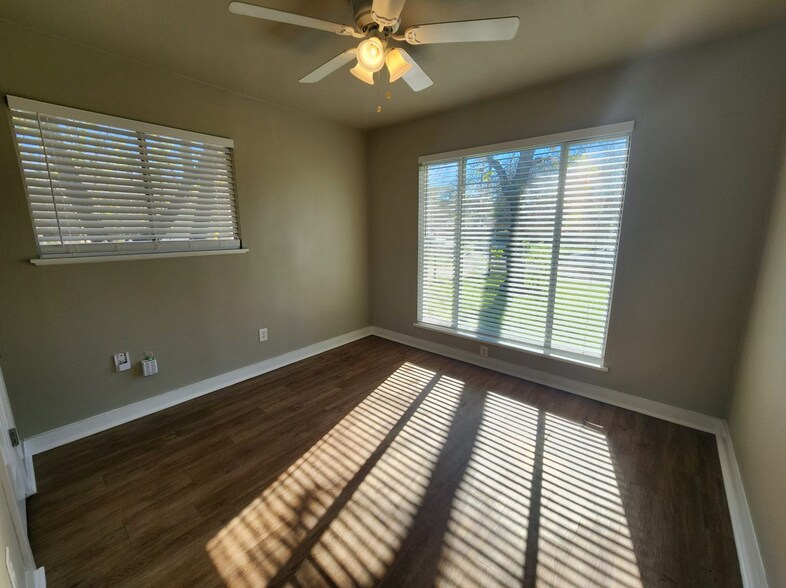 Building Photo - 2708 Saint Edwards Cir