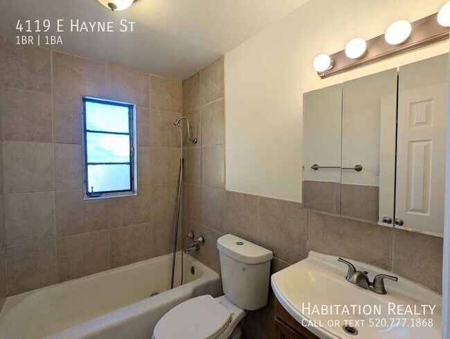 Building Photo - 4119 E Hayne St