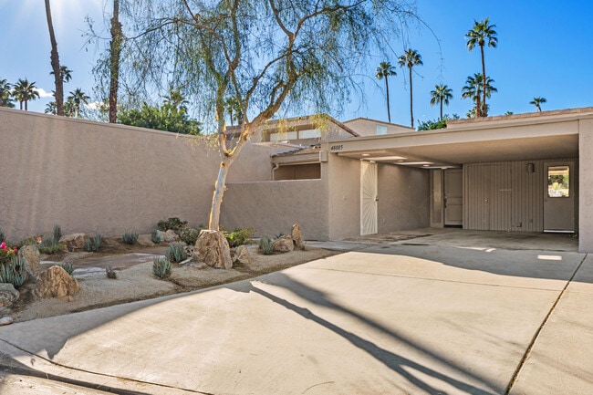 Building Photo - 48885 Mariposa Dr