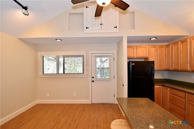 Building Photo - 2301 Lime Kiln Rd