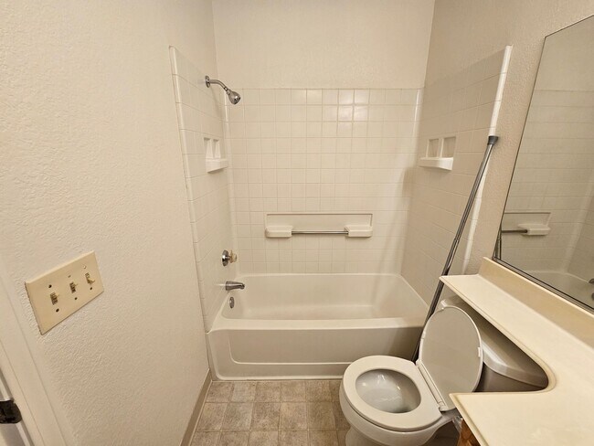 Building Photo - 1108 Citrus Ct
