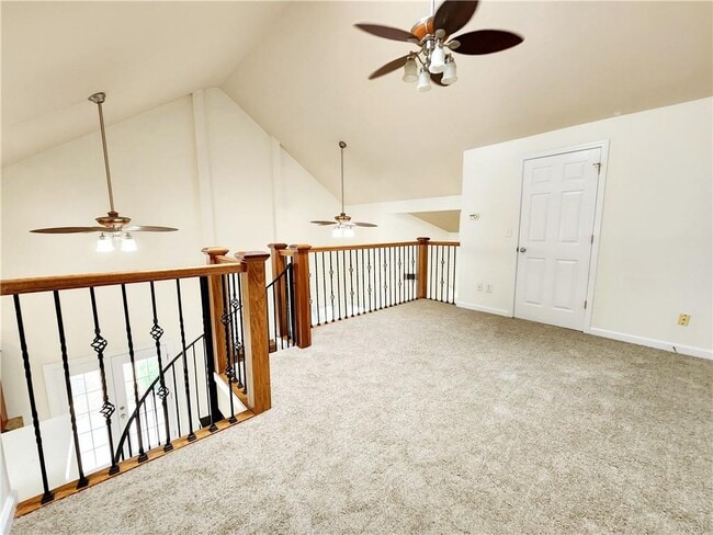 Building Photo - 645 Crossbridge Alley