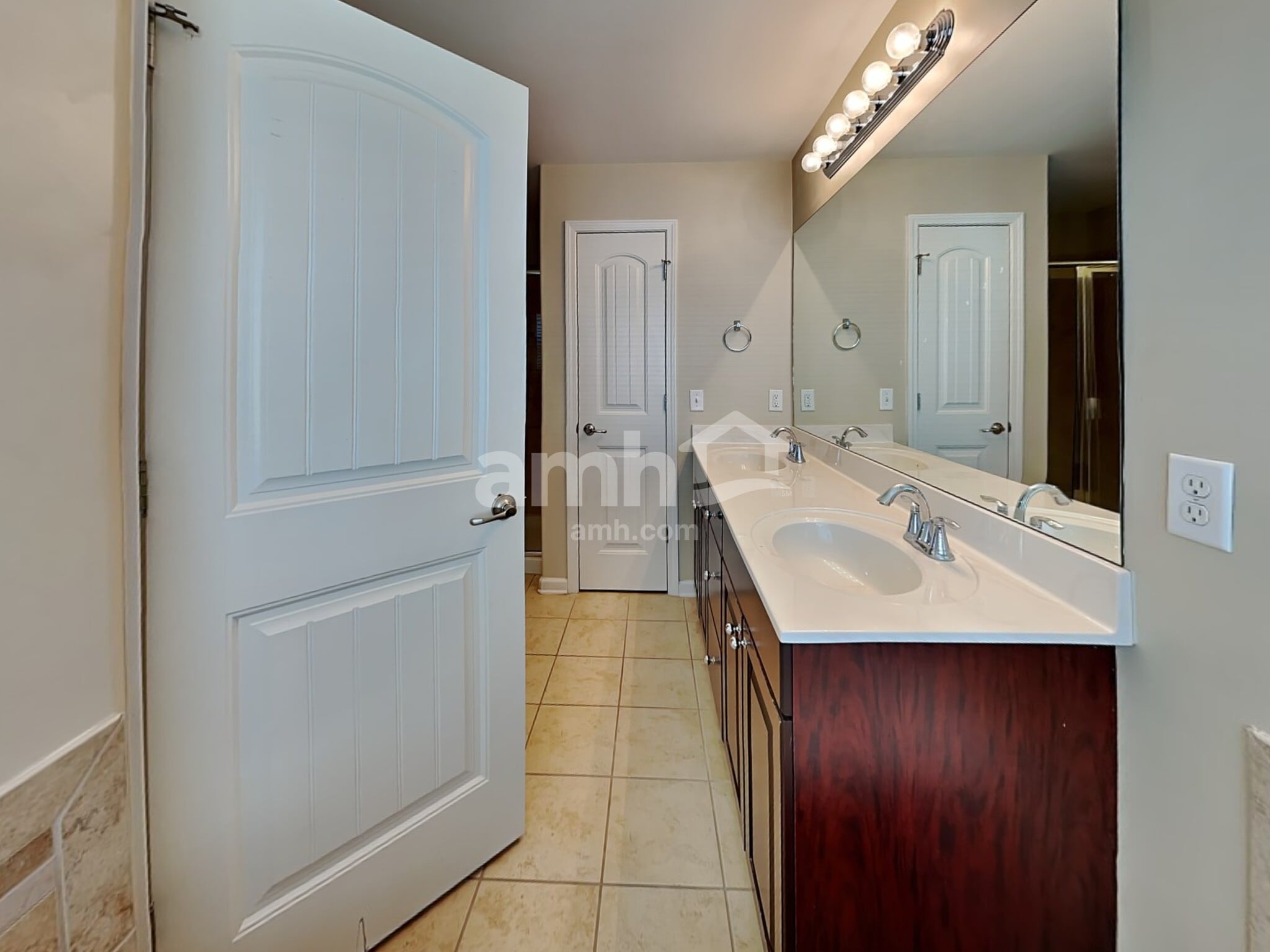 Building Photo - 160 Grayson Ave