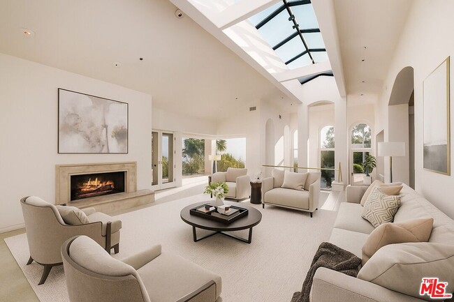 Building Photo - 1136 Calle Vista Dr