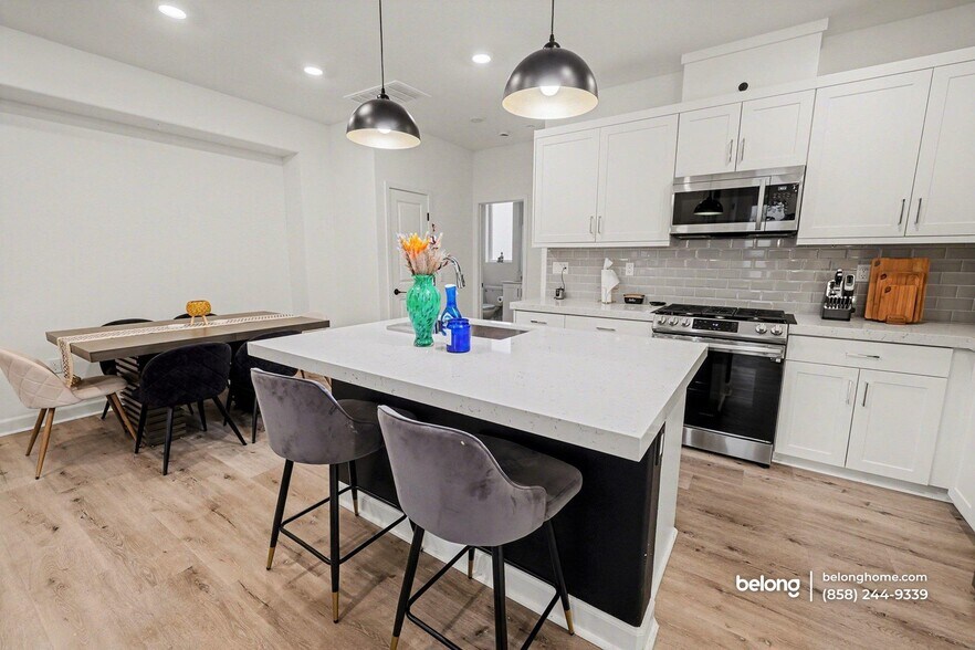 Building Photo - 2313 Acara Cir