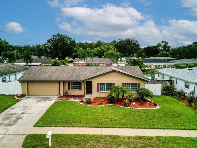 Building Photo - 14605 Brentwood Ln