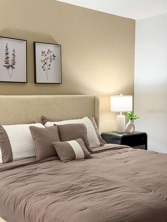 Building Photo - 3212 Alpine Wy