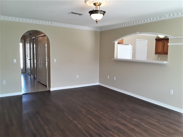 Building Photo - 30126 Rattana Ct