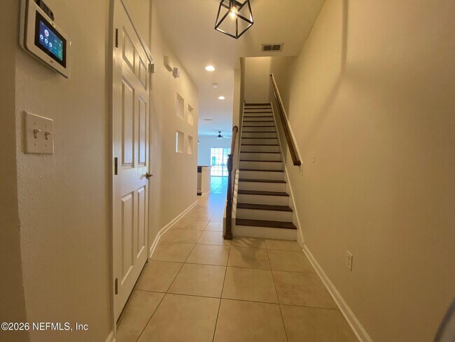 Building Photo - 11312 Estancia Villa Cir
