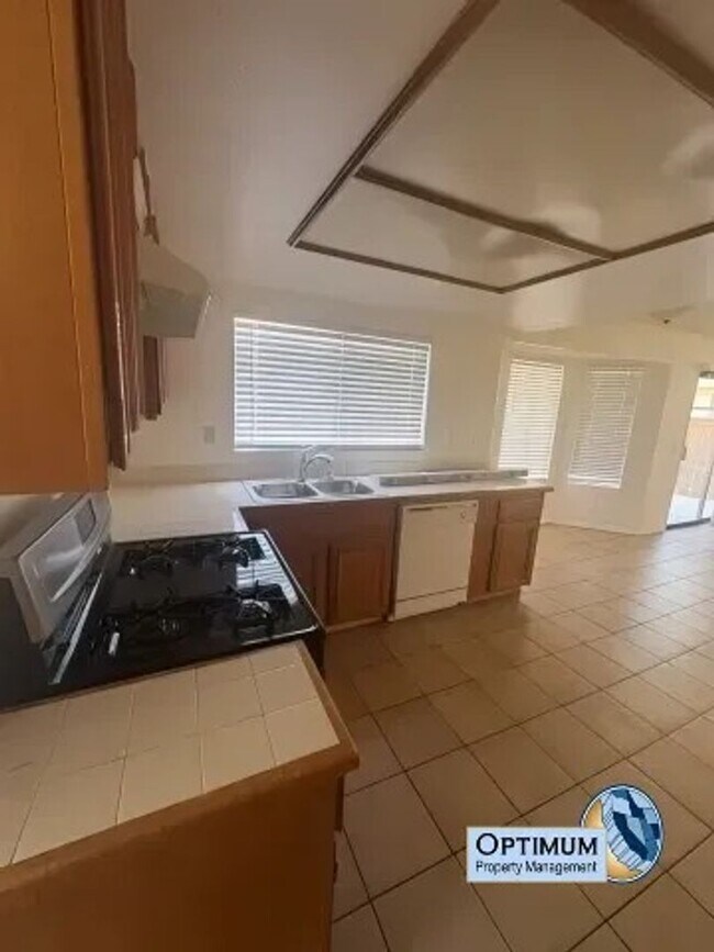 Building Photo - 12442 Emeraldstone Dr