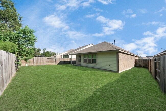 Building Photo - 1114 Bulwark