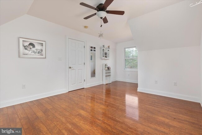 Building Photo - 882 Liberty Furnace Rd