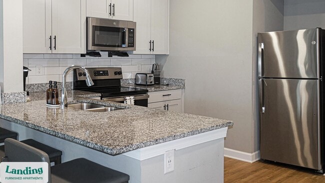 Building Photo - 3050 Steeple Cir