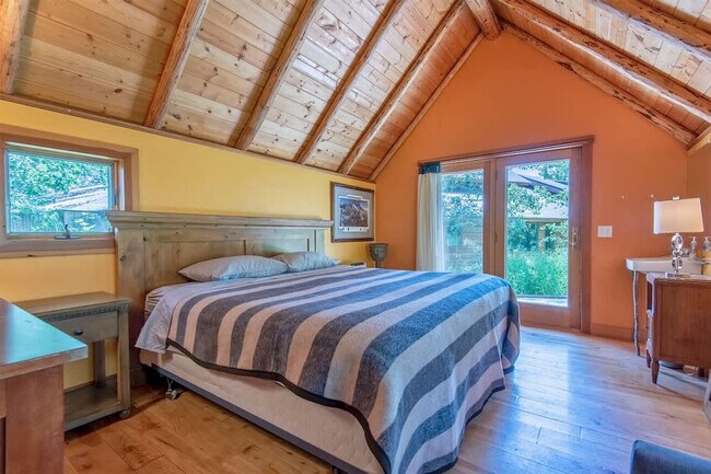 Building Photo - 10570 Rammell Mountain Rd