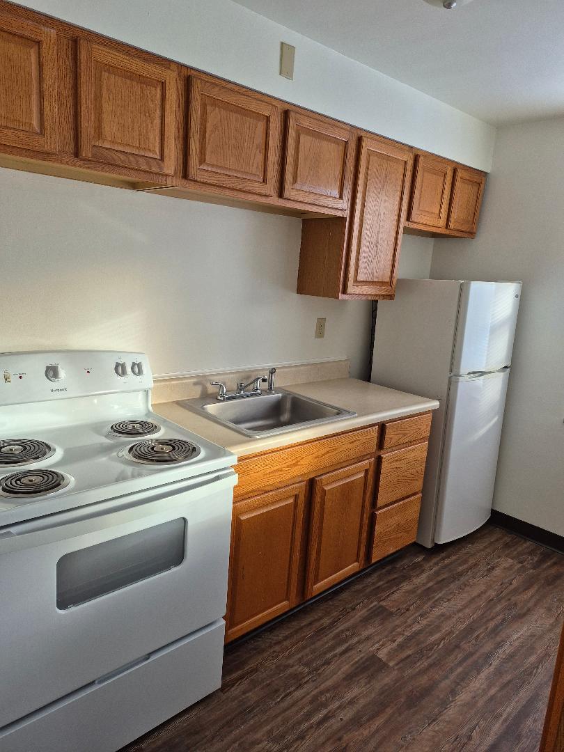 Building Photo - 3535 State St