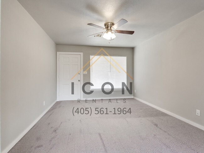 Building Photo - 1713 Sheffield Rd