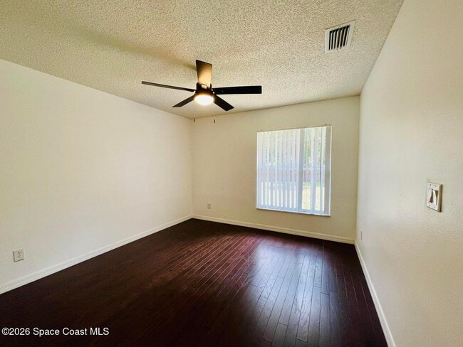 Building Photo - 670 Elmont St NW