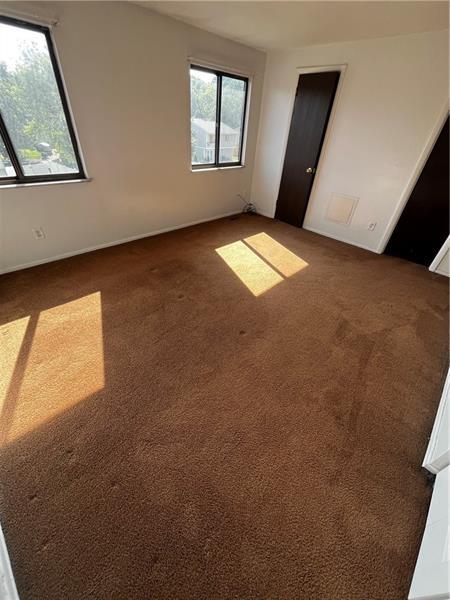 Building Photo - 121 Bellwood Ct