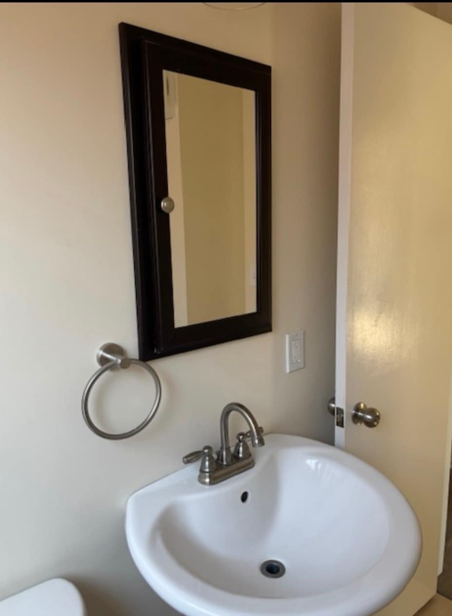 Building Photo - 9111 Cattaraugus Ave