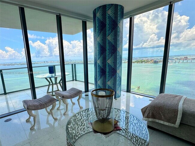 Building Photo - 3131 NE 7th Ave