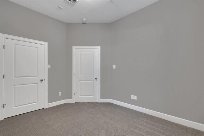 Building Photo - 17040 W Farm To Market 1097