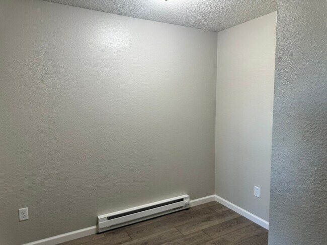 Building Photo - 1820 Copperville Rd