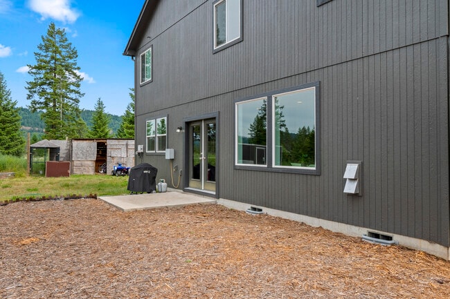Building Photo - 315 Granite Loop