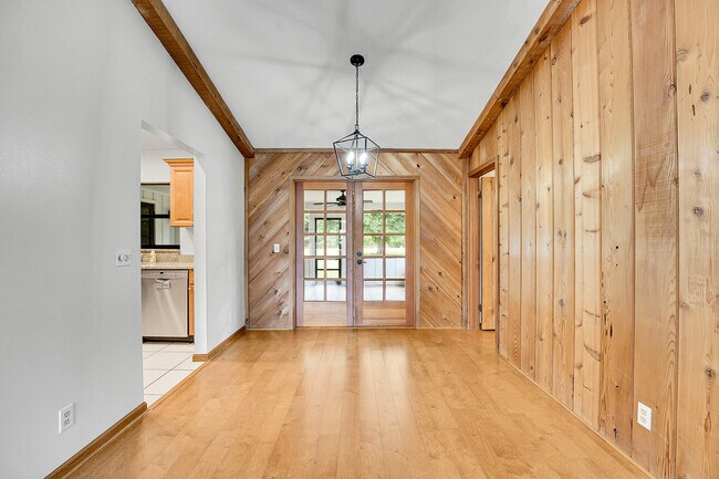 Building Photo - 17717 Bridle Ln