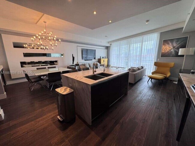 Building Photo - 3250 NE 188th St