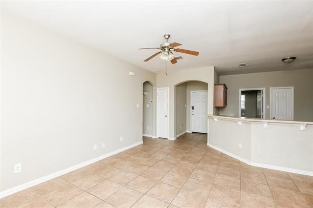 Building Photo - 267 Edison Ln