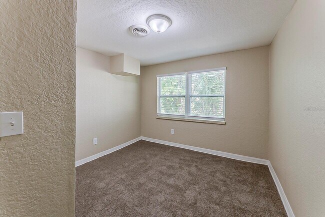 Building Photo - 1306 Shepherd Ave