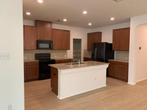 Building Photo - 1170 Lonesome Oak Drive