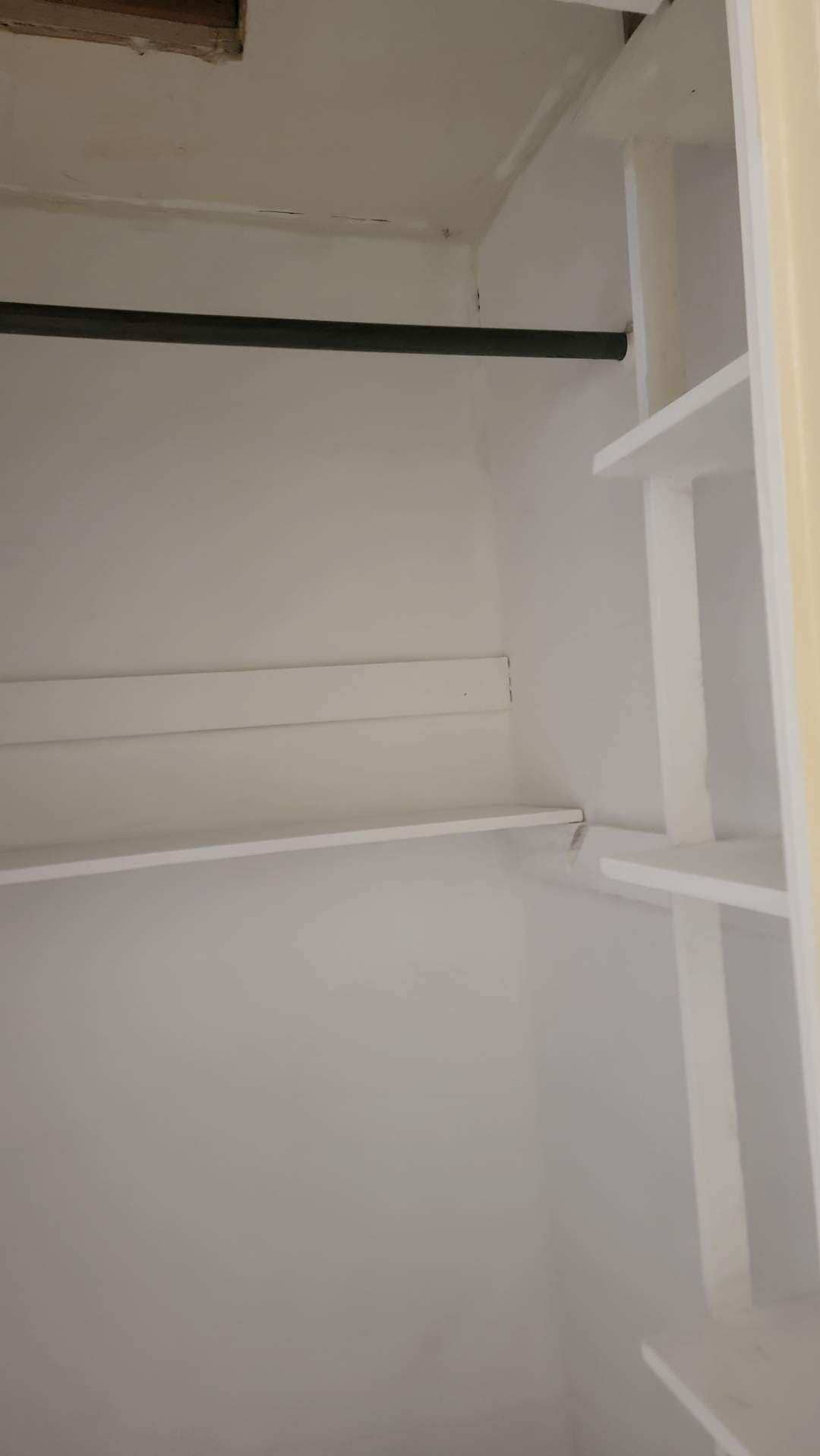 Building Photo - 907 Cheyenne St